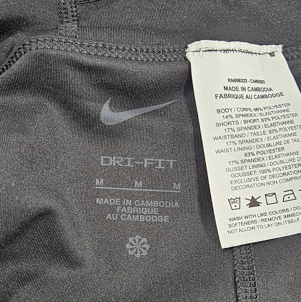 Nike women 15